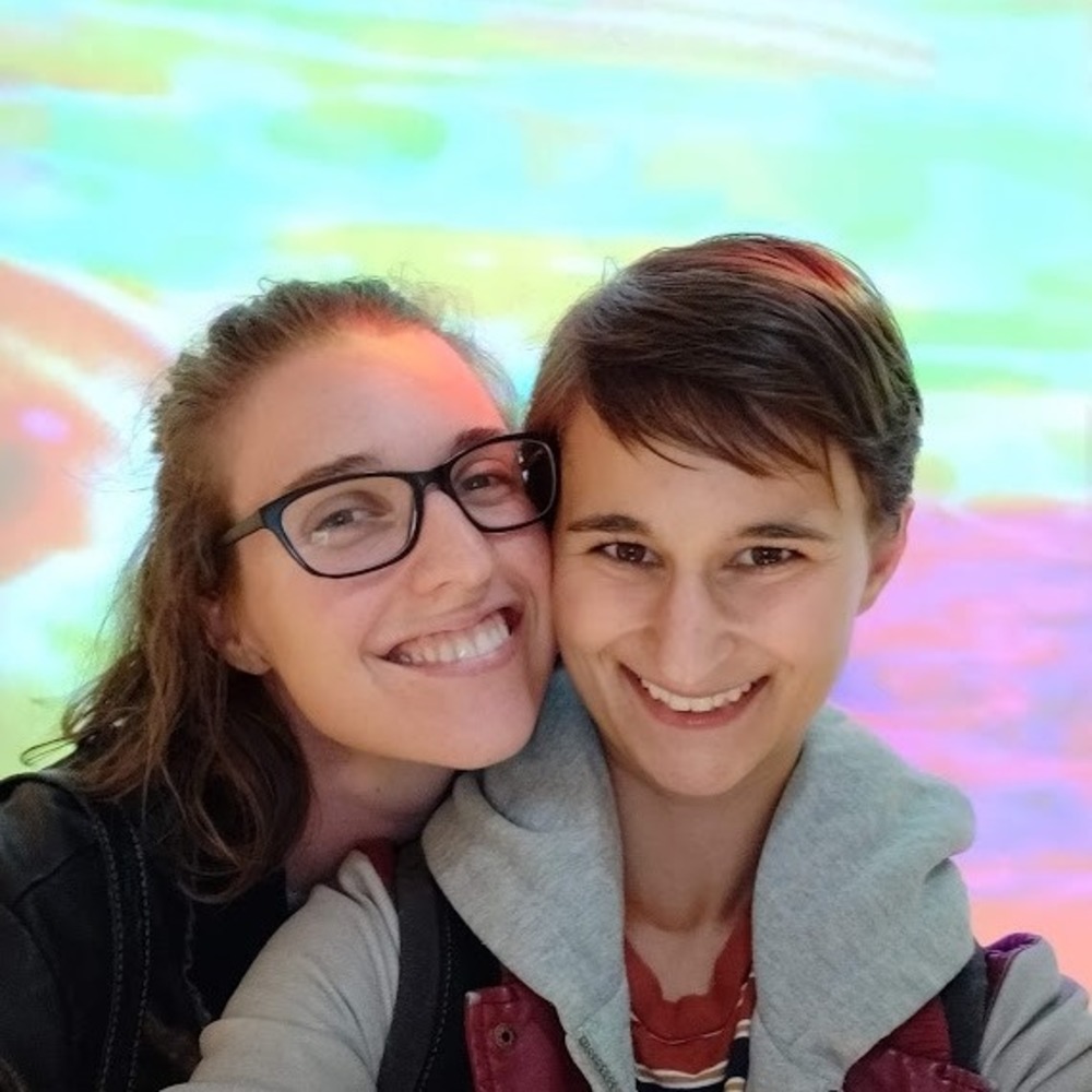 Meet your Posher, Daniela